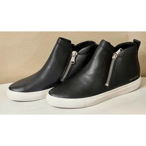 Womens Skechers Vaso Bota Leather Sneaker Bootie Style 48869 SIZE 8.5